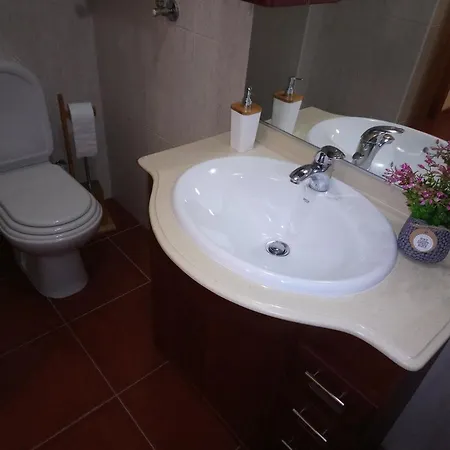 House - Between Porto And Viana Do Castelo *